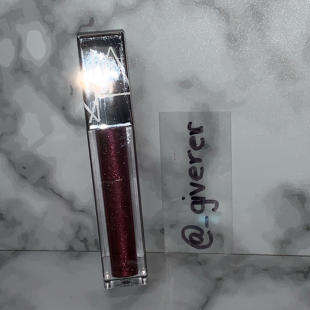ABRUZZO NARS FULL VYNL LIP LACQUER